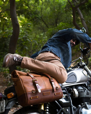 
                  
                    TRIP MACHINE OUTLAW SADDLEBAG VINTAGE TAN
                  
                