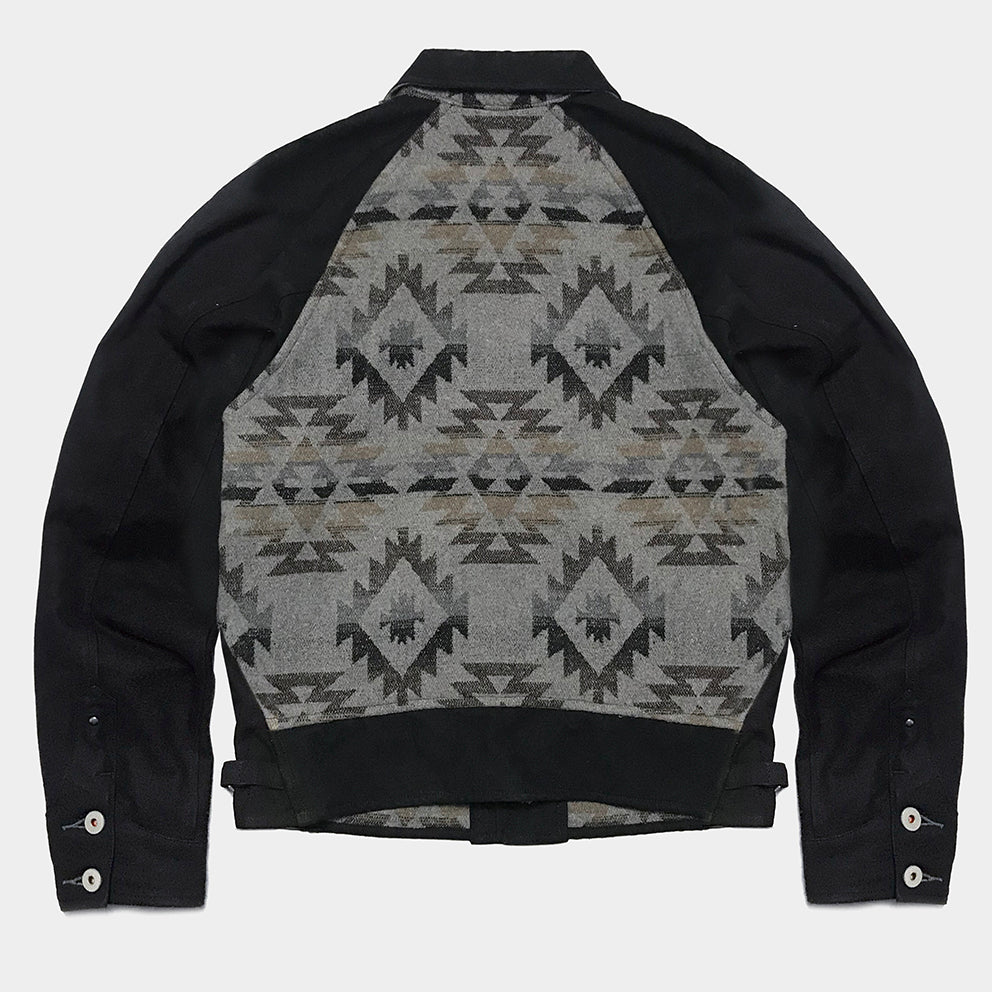 
                  
                    BZEN M.3003R-SANTANA-NB UNISEX REGULAR FIT RAGLAN SLEEVE NATIVE AMERICAN MOTIF BLANKET PANEL GARMENT DYED BLACK CANVAS COSSACK JACKET-13.5OZ-HRH BLACK
                  
                