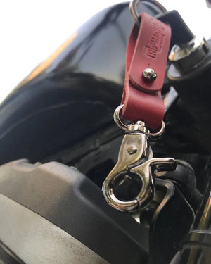 
                  
                    TRIP MACHINE KEY FOB CHERRY RED / ANITQUE GOLD
                  
                