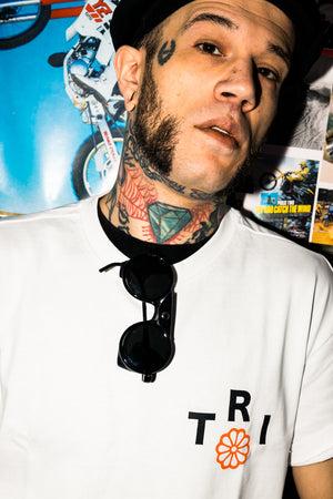 
                  
                    TRI "TORA" TEE - Heavy Oversized - White
                  
                