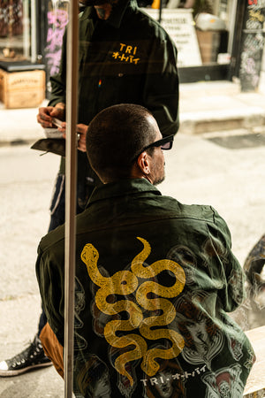 
                  
                    TRI GO NO SEN- EMBROIDERED WORKWEAR JACKET - FOREST GREEN
                  
                
