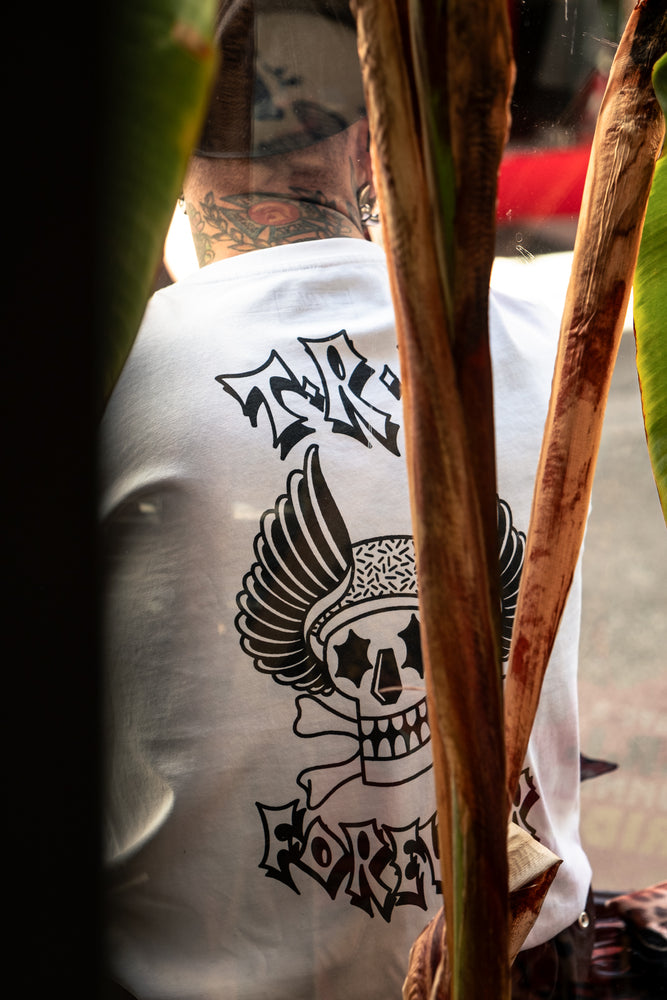
                  
                    TRI FOREVER - Oversized Tee
                  
                