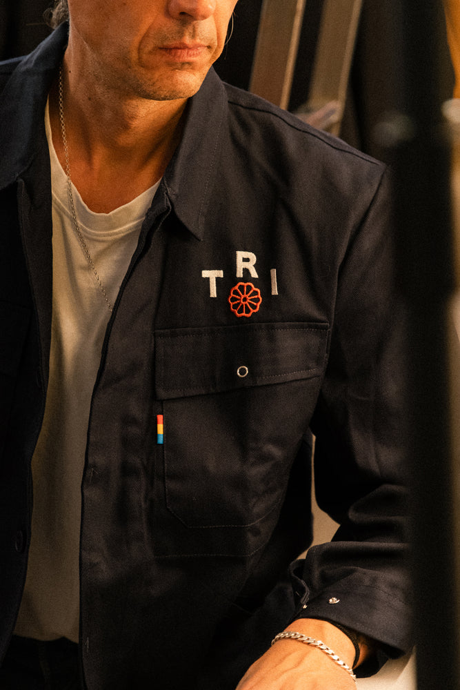 
                  
                    TRI "TORA"- EMBROIDERED WORKWEAR JACKET - NAVY BLUE
                  
                