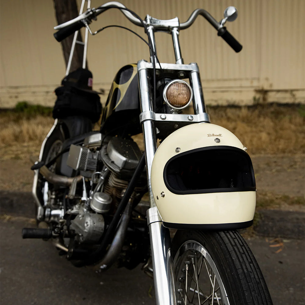 
                  
                    BILTWELL GRINGO ECE R22.06 HELMET - GLOSS VINTAGE WHITE
                  
                