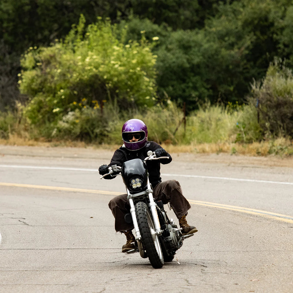 
                  
                    BILTWELL GRINGO ECE R22.06 HELMET - METALLIC GRAPE
                  
                