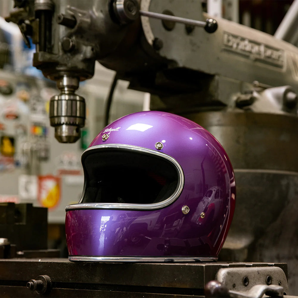 
                  
                    BILTWELL GRINGO ECE R22.06 HELMET - METALLIC GRAPE
                  
                