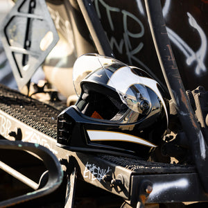 
                  
                    BILTWELL LANE SPLITTER ECE R22.06 HELMET - GLOSS BLACK / GLOSS WHITE FLAMES
                  
                