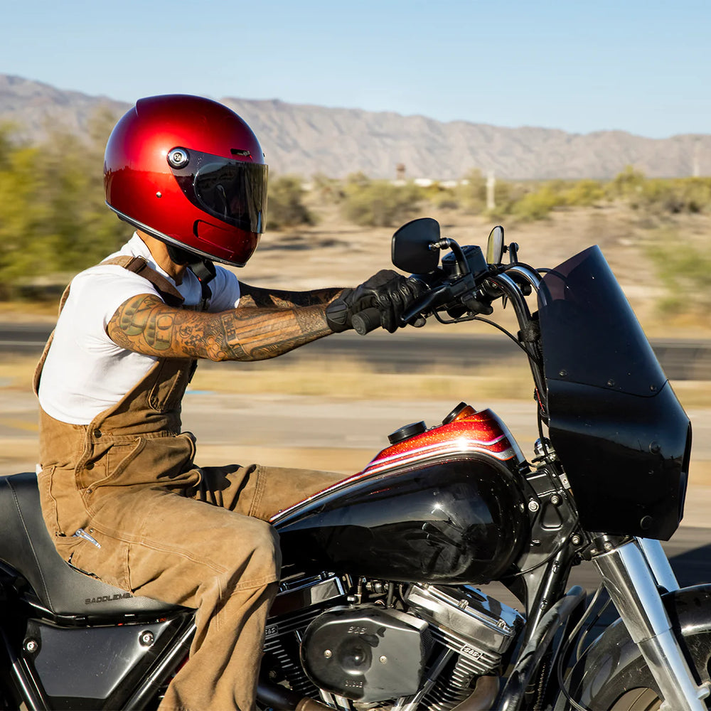 
                  
                    BILTWELL GRINGO SV ECE R22.06 HELMET - METALLIC CHERRY RED
                  
                