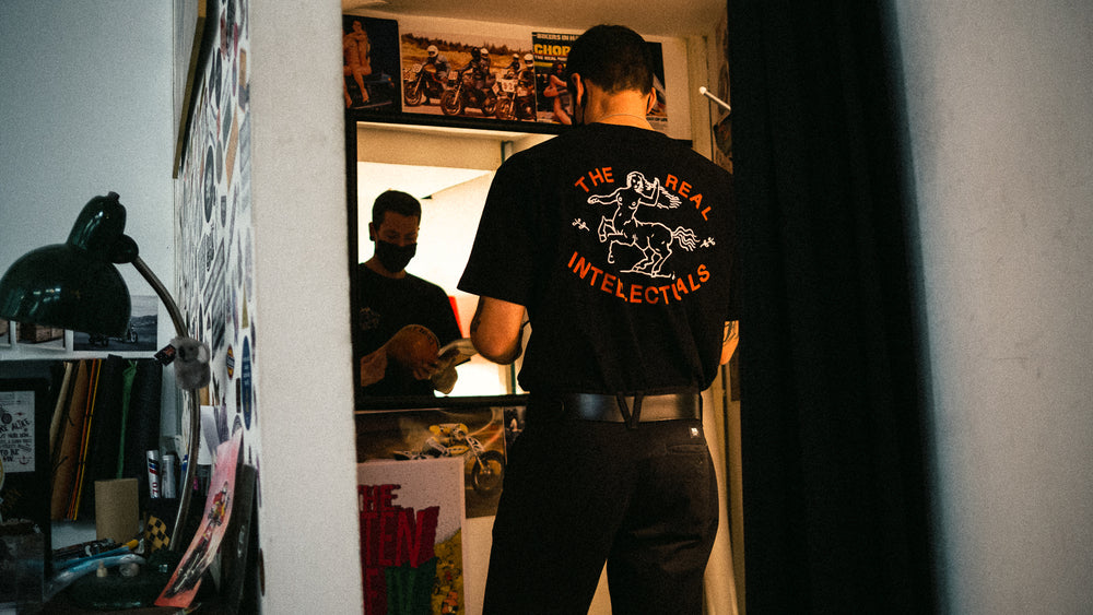 
                  
                    TRI Centaur - Heavy Oversized Tee- Black
                  
                