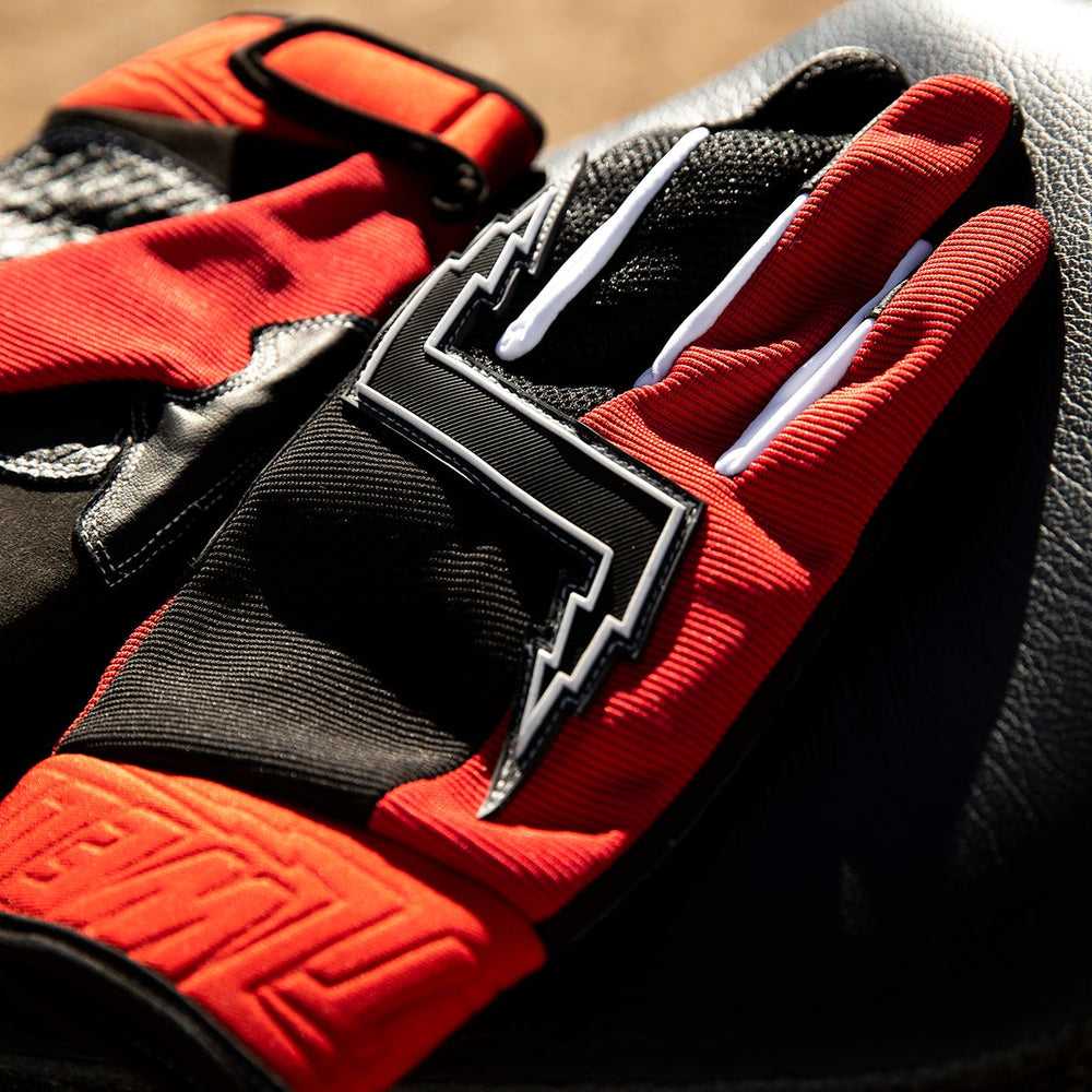 
                  
                    BILTWELL Baja Gloves - Red
                  
                