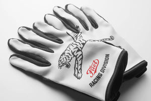 
                  
                    FUEL - RACING DIVISION GLOVE
                  
                