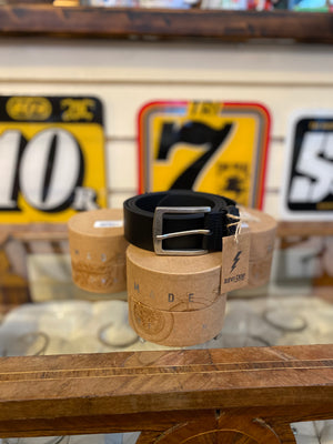 
                  
                    JOHN DOE - LEATHER BELT LOGO - BLACK
                  
                