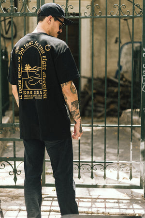 
                  
                    IT FEELS GOOD TO BE LOST - Oversized tee - BLACK
                  
                
