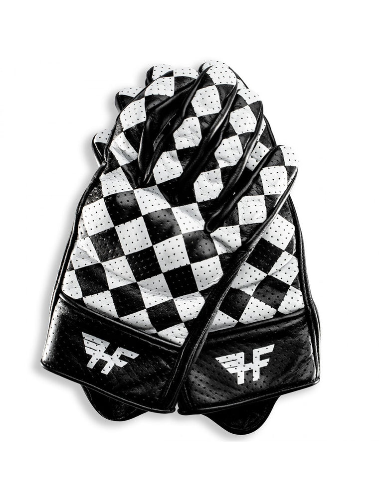 
                  
                    HOLY FREEDOM - BULLIT 2021 GLOVES - BLACK/WHITE
                  
                